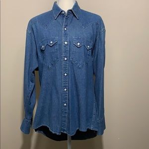 Vintage pearl snap denim shirt